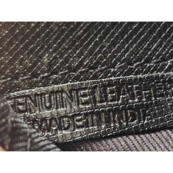 Calvin Klein Slim Mens Bifold Wallet Black Textured Leather Multiple Card Slots - Picture 9 of 9